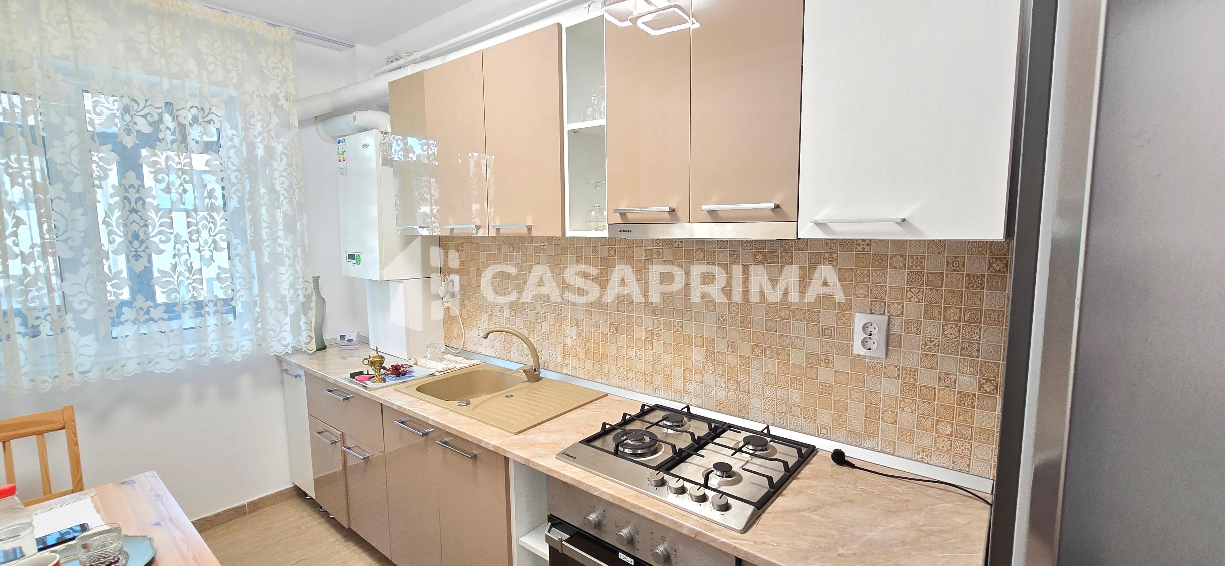 Inchiriez apartament 2 camere 62 mp + PARCARE, mobilat, Cug - T. Neculai, Cug — fotografia 1